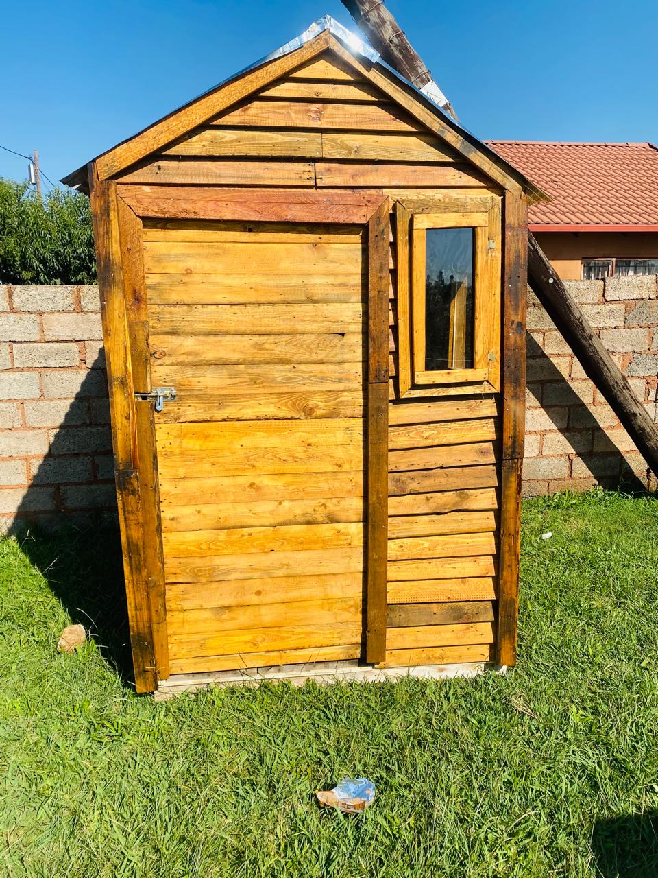 Guard hut on community site